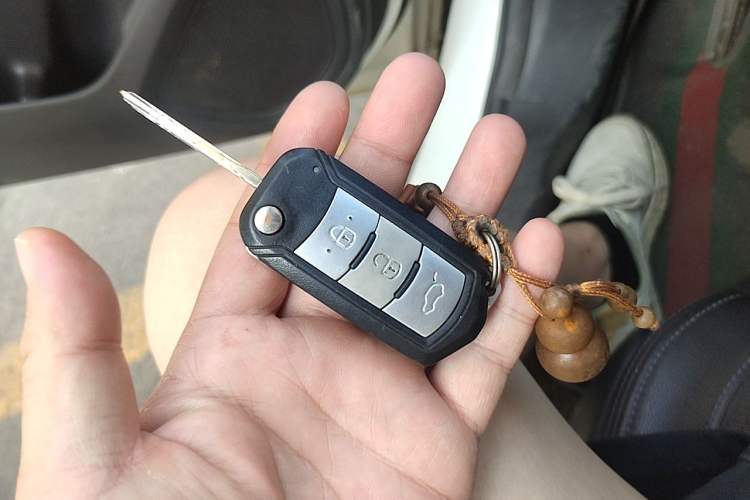 Used GAC Trumpchi GS4 2019 270T Manual Two-Wheel-Drive Elite Edition Vehicle Key