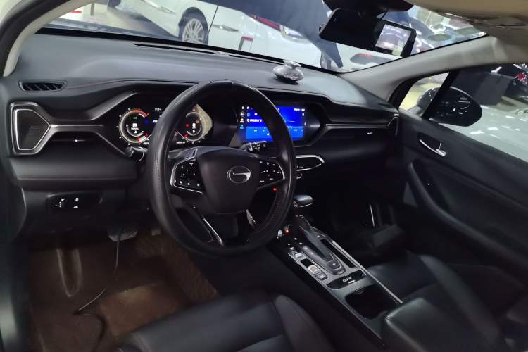 Used GAC Trumpchi GS4 2020 270T Automatic Smart Connectivity Edition Center Console