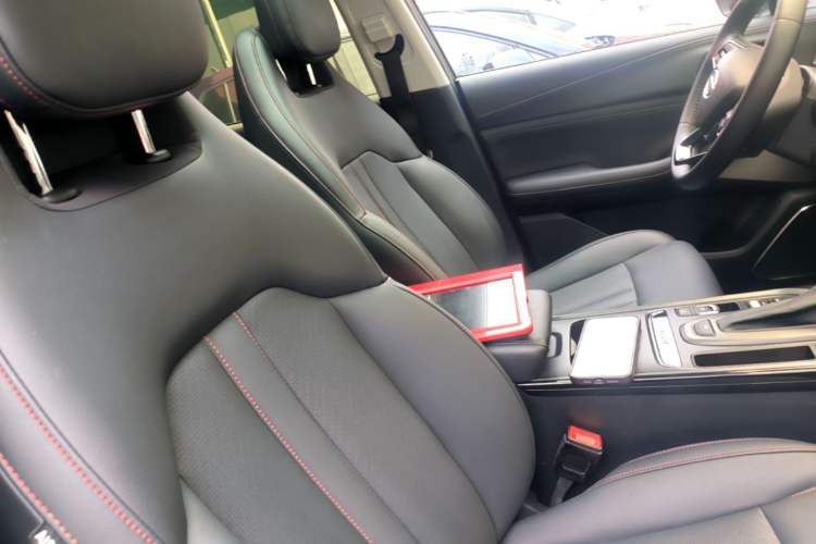 Used GAC Trumpchi GS4 2020 270T Automatic Smart Connectivity Edition Right Front Seat