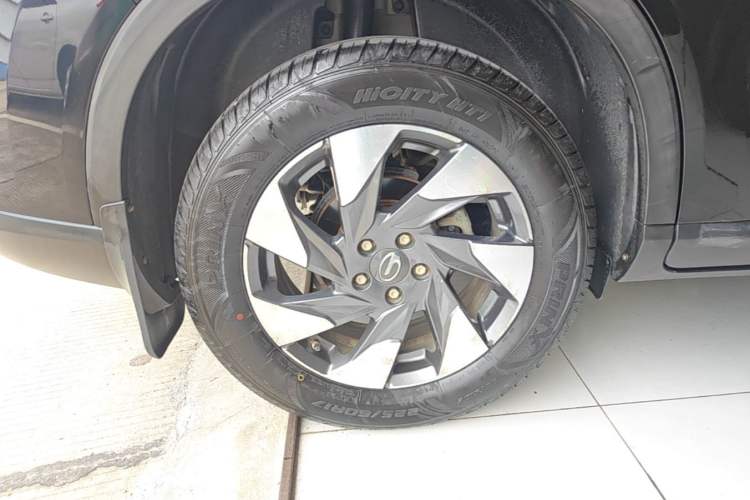 Used GAC Trumpchi GS4 2020 270T Manual Elite Edition Right Rear Wheel Hub