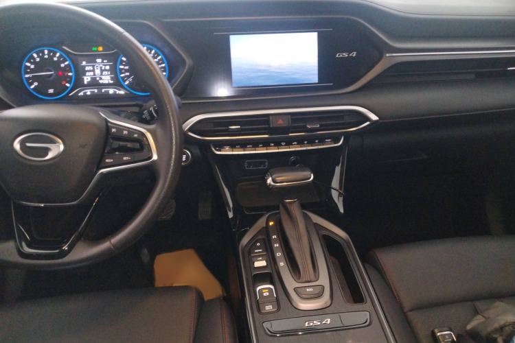 Used GAC Trumpchi GS4 2020 270T Automatic Elite Tech Edition Audio And AC Panel