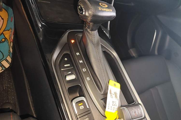 Used GAC Trumpchi GS4 2020 270T Automatic Elite Tech Edition Gear Lever