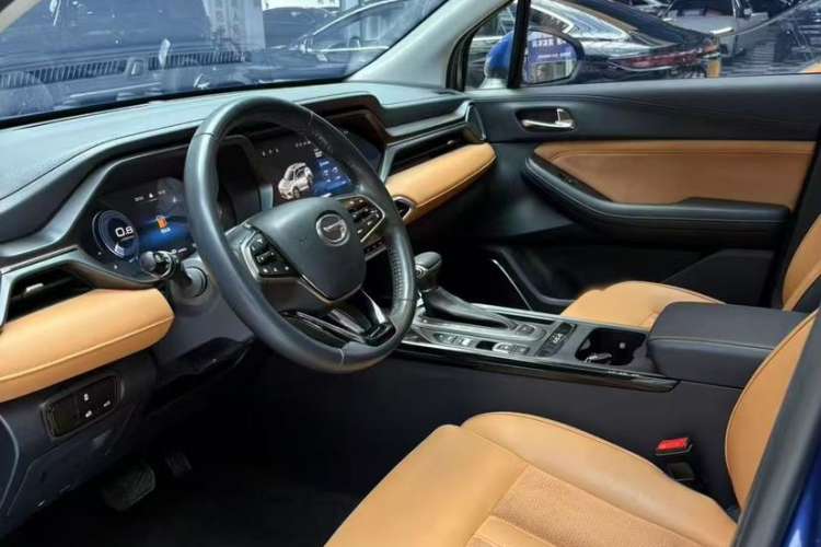 Used GAC Trumpchi GS4 2020 270T Automatic Supreme Edition Interior 2