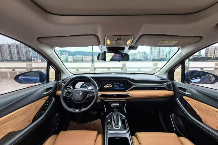 Used GAC Trumpchi GS4 2020 270T Automatic Supreme Edition Interior 3