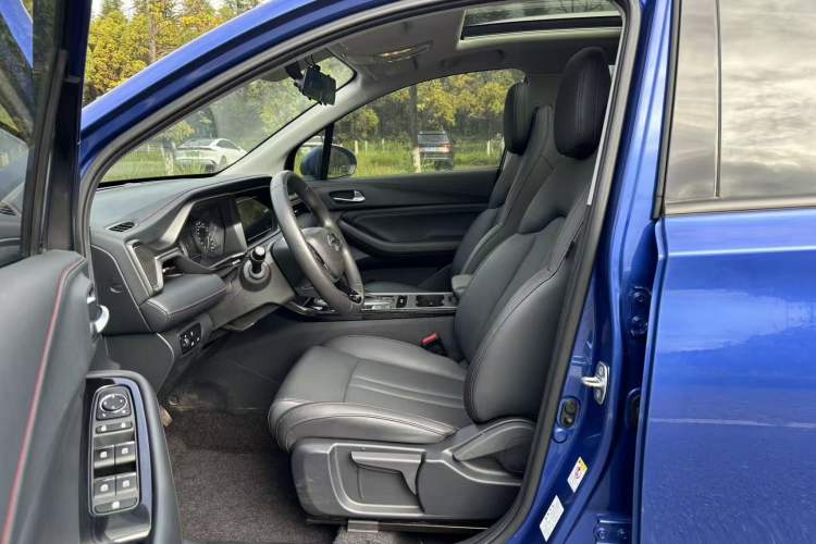 Used GAC Trumpchi GS4 2020 270T Automatic Elite Tech Edition Interior 5