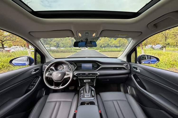 Used GAC Trumpchi GS4 2020 270T Automatic Elite Tech Edition Interior 6