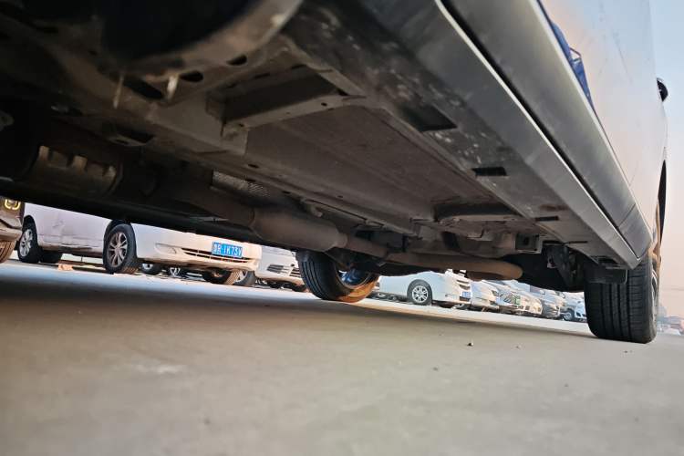 Used GAC Trumpchi GS4 2020 270T Automatic Supreme Edition Left Side Sill