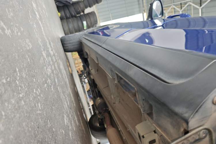 Used GAC Trumpchi GS4 2020 270T Automatic Supreme Edition Left Side Sill