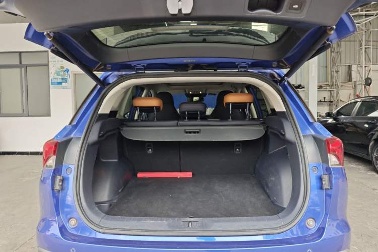 Used GAC Trumpchi GS4 2020 270T Automatic Supreme Edition Trunk