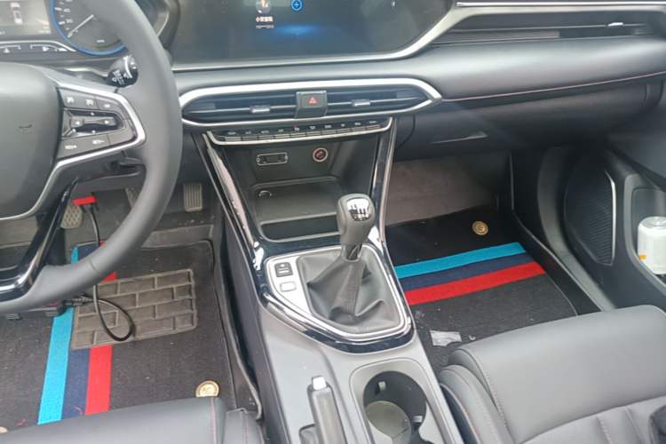 Used GAC Trumpchi GS4 2020 270T Manual Luxury Edition Gear Lever