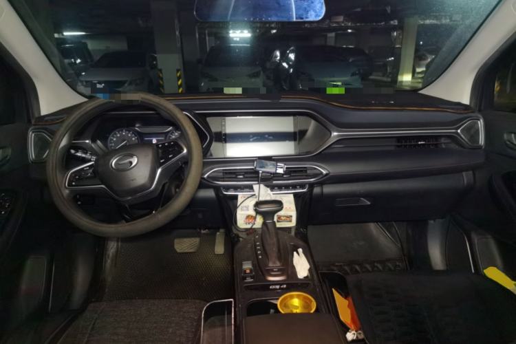 Used GAC Trumpchi GS4 2020 270T Automatic Comfort Edition Center Console