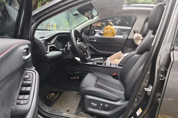 Used GAC Trumpchi GS4 2020 270T Automatic Luxury Edition Driver Seat