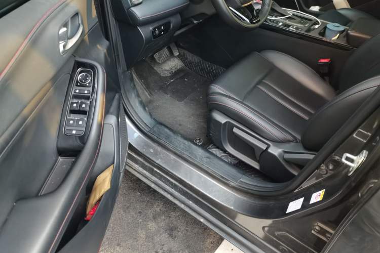 Used GAC Trumpchi GS4 2020 270T Automatic Elite Tech Edition Driver Seat