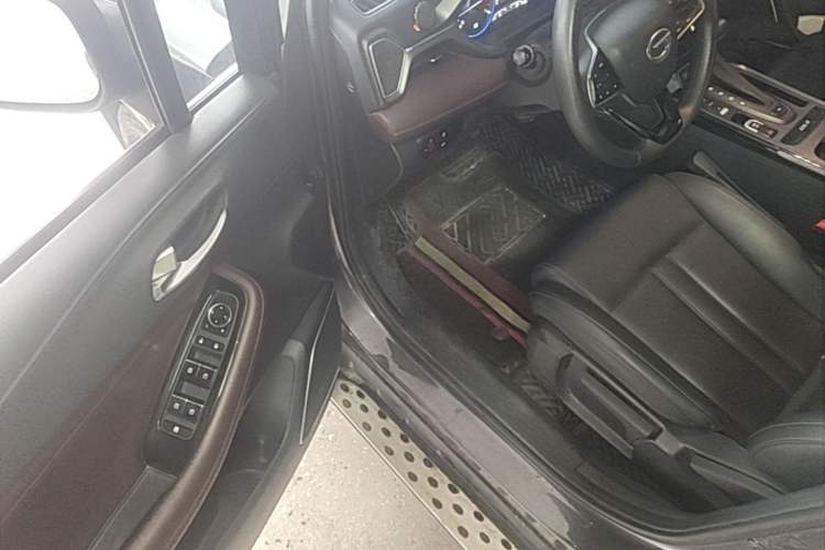 Used GAC Trumpchi GS4 2020 270T Automatic Elite Tech Edition Driver Seat