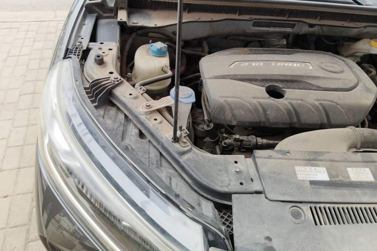 Used GAC Trumpchi GS4 2020 270T Automatic Elite Tech Edition Engine Bay Right