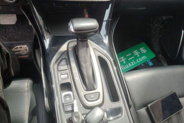 Used GAC Trumpchi GS4 2020 270T Automatic Elite Tech Edition Gear Lever