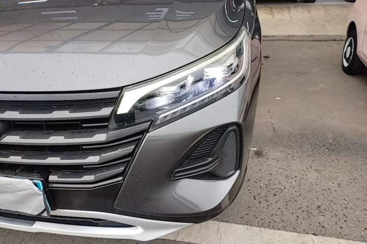Used GAC Trumpchi GS4 2020 270T Automatic Elite Tech Edition Left Front Headlight
