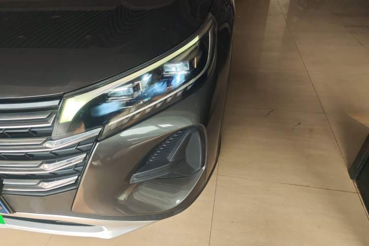 Used GAC Trumpchi GS4 2020 270T Automatic Luxury Smart Connectivity Version Left Front Headlight