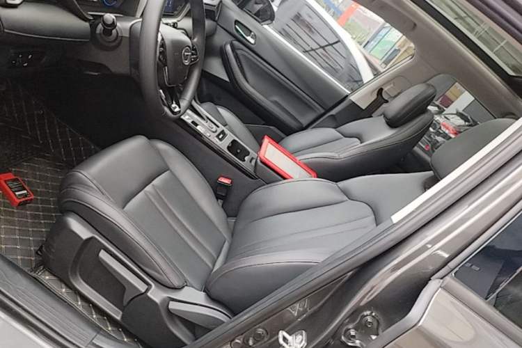Used GAC Trumpchi GS4 2020 270T Automatic Elite Tech Edition Left Front Seat