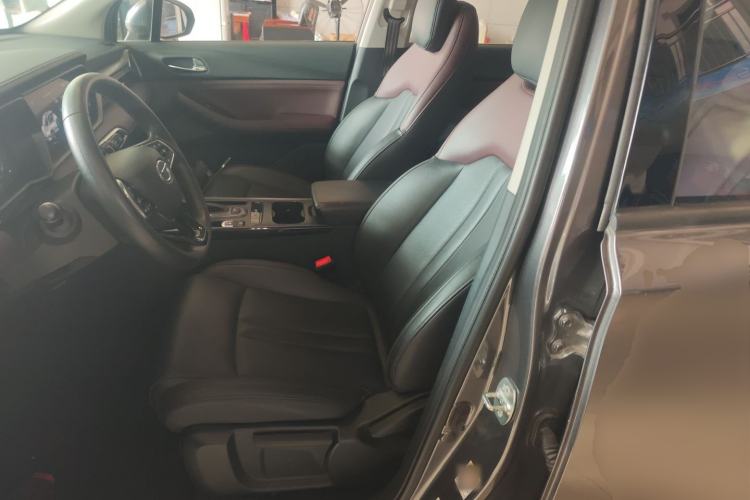 Used GAC Trumpchi GS4 2020 270T Automatic Luxury Smart Connectivity Version Left Front Seat