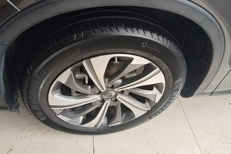 Used GAC Trumpchi GS4 2020 270T Automatic Smart Connectivity Edition Left Front Wheel Hub