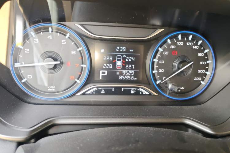 Used GAC Trumpchi GS4 2020 270T Automatic Elite Tech Edition Odometer Close Up