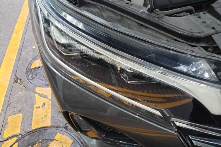 Used GAC Trumpchi GS4 2020 270T Automatic Smart Connectivity Edition Right Front Headlight