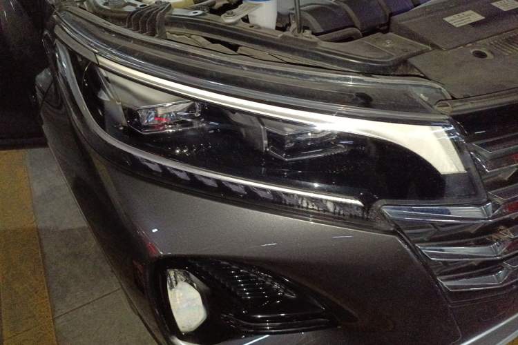 Used GAC Trumpchi GS4 2020 270T Automatic Smart Connectivity Edition Right Front Headlight