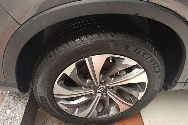 Used GAC Trumpchi GS4 2020 270T Automatic Smart Connectivity Edition Right Rear Wheel Hub