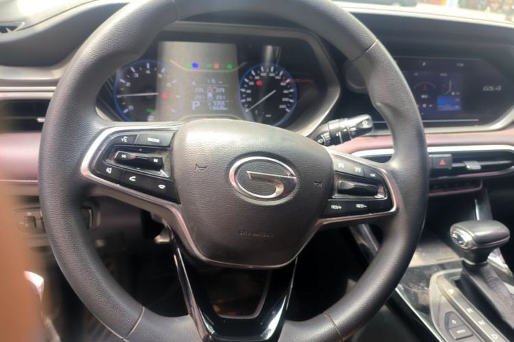 Used GAC Trumpchi GS4 2020 270T Automatic Elite Tech Edition Steering Wheel