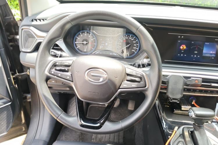 Used GAC Trumpchi GS4 2020 270T Automatic Elite Tech Edition Steering Wheel