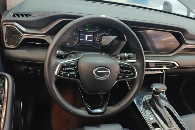 Used GAC Trumpchi GS4 2020 270T Automatic Elite Tech Edition Steering Wheel