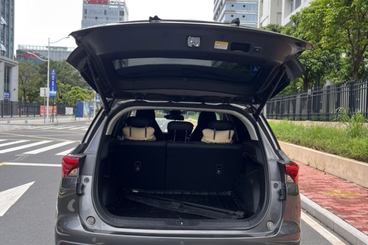 Used GAC Trumpchi GS4 2020 270T Automatic Luxury Edition Trunk