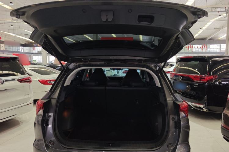 Used GAC Trumpchi GS4 2020 270T Automatic Elite Tech Edition Trunk
