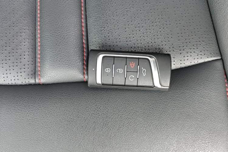 Used GAC Trumpchi GS4 2020 270T Automatic Smart Connectivity Edition Vehicle Key
