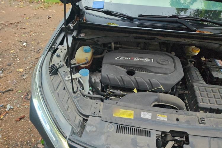 Used GAC Trumpchi GS4 2020 270T Automatic Luxury Edition Engine Bay Right