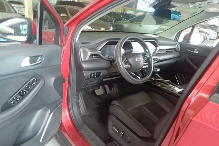 Used GAC Trumpchi GS4 2020 270T Automatic Luxury Edition Driver Seat