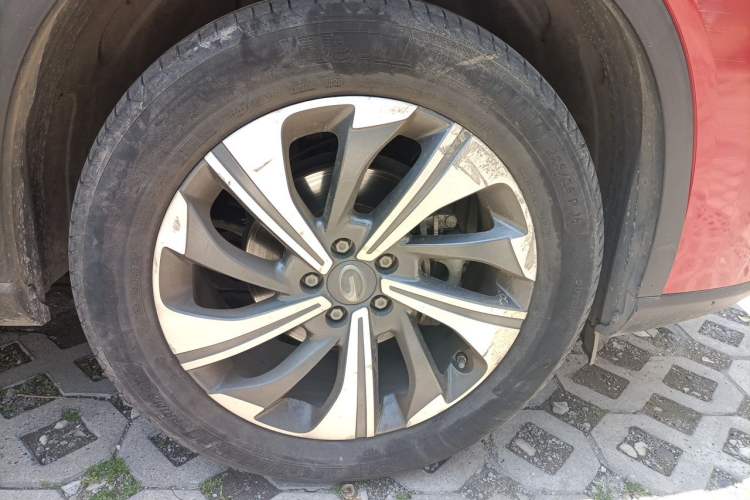 Used GAC Trumpchi GS4 2020 270T Automatic Smart Connectivity Edition Right Front Wheel Hub