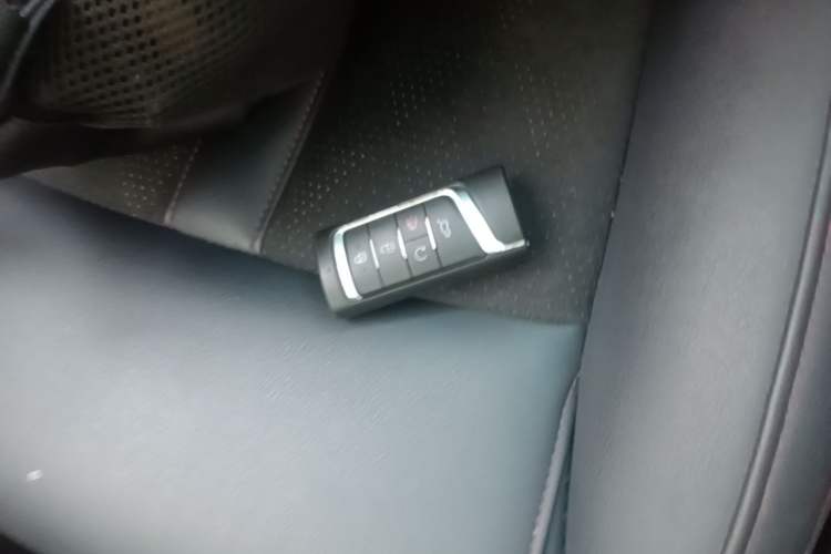 Used GAC Trumpchi GS4 2020 270T Automatic Luxury Edition Vehicle Key