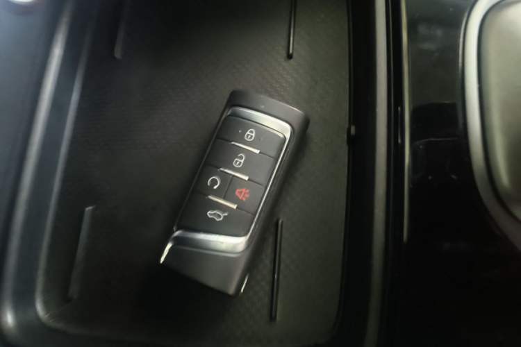 Used GAC Trumpchi GS4 2020 270T Automatic Elite Tech Edition Vehicle Key