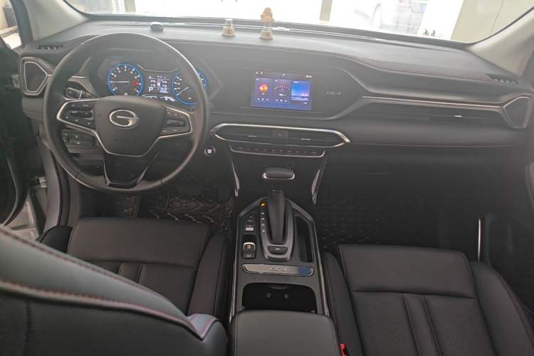 Used GAC Trumpchi GS4 2020 270T Automatic Elite Tech Edition Center Console