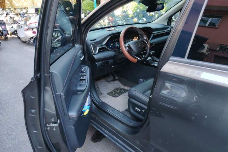 Used GAC Trumpchi GS4 2020 270T Automatic Smart Connectivity Edition Driver Seat