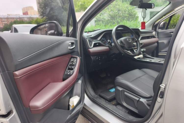 Used GAC Trumpchi GS4 2020 270T Automatic Elite Tech Edition Driver Seat