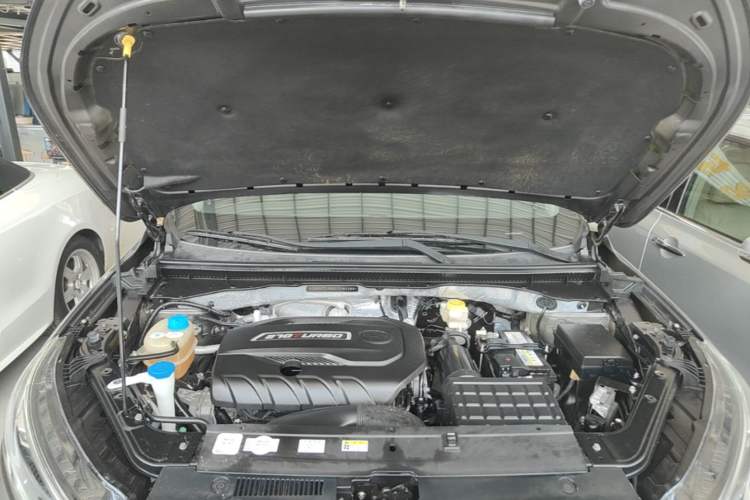 Used GAC Trumpchi GS4 2020 270T Automatic Luxury Edition Engine Bay