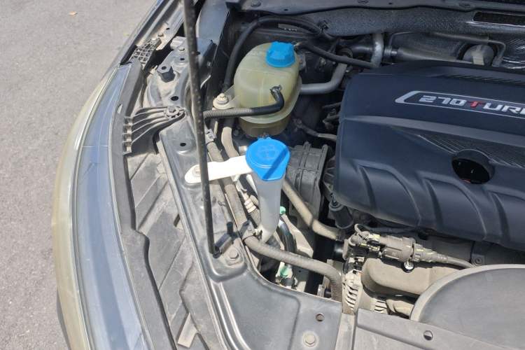 Used GAC Trumpchi GS4 2020 270T Automatic Smart Connectivity Edition Engine Bay Right