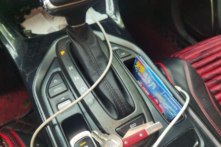 Used GAC Trumpchi GS4 2020 270T Automatic Smart Connectivity Edition Gear Lever