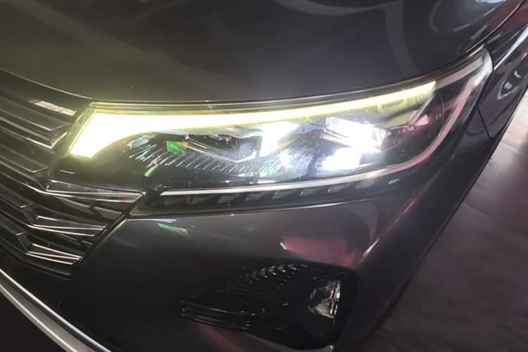 Used GAC Trumpchi GS4 2020 270T Automatic Luxury Edition Left Front Headlight