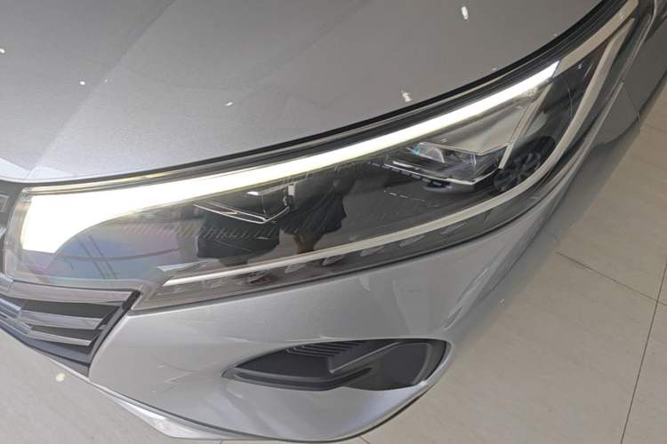 Used GAC Trumpchi GS4 2020 270T Automatic Elite Tech Edition Left Front Headlight
