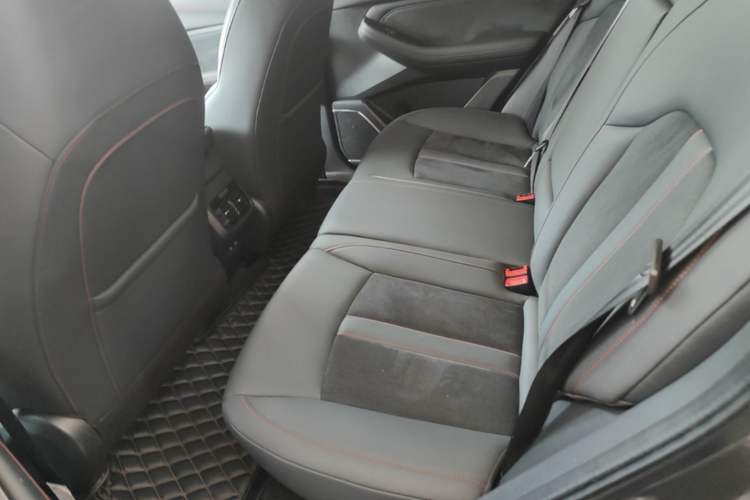 Used GAC Trumpchi GS4 2020 270T Automatic Luxury Edition Left Rear Seat