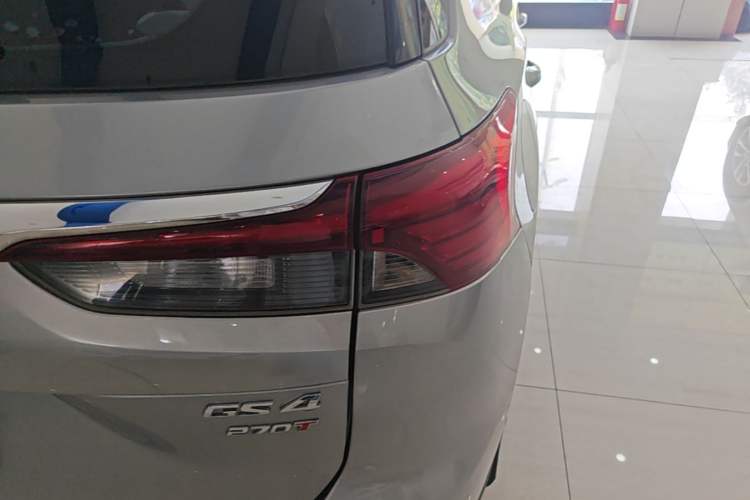 Used GAC Trumpchi GS4 2020 270T Automatic Elite Tech Edition Right Rear Taillight